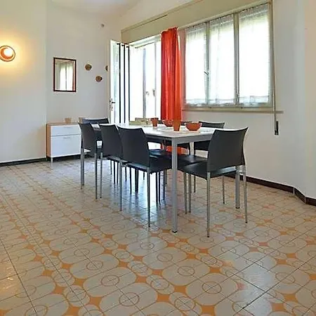 Majestic With A Large Beautiful Garden Hotel Lignano Sabbiadoro